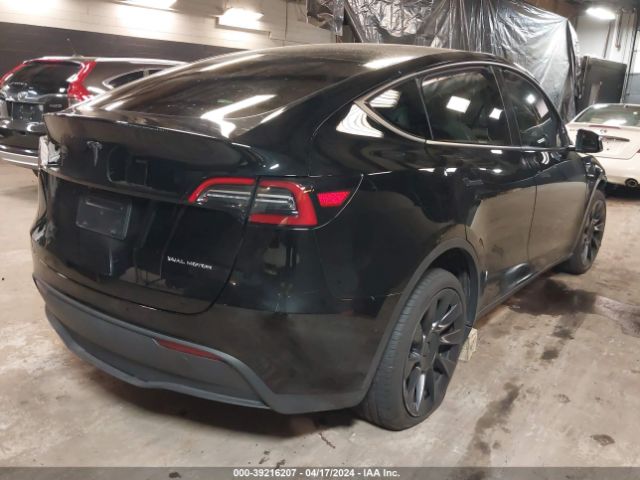 Photo 3 VIN: 7SAYGDEE0PA141429 - TESLA MODEL Y 