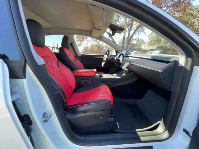 Photo 4 VIN: 7SAYGDEE0PA142886 - TESLA MODEL Y 