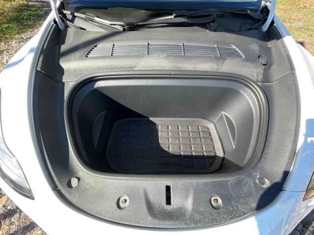 Photo 6 VIN: 7SAYGDEE0PA142886 - TESLA MODEL Y 