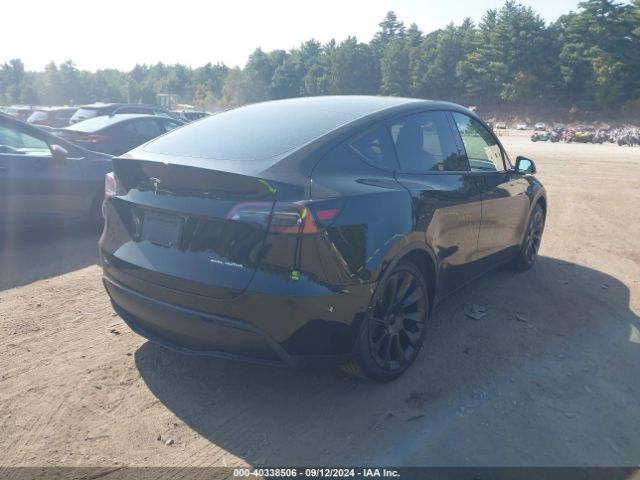 Photo 3 VIN: 7SAYGDEE0PA173183 - TESLA MODEL Y 