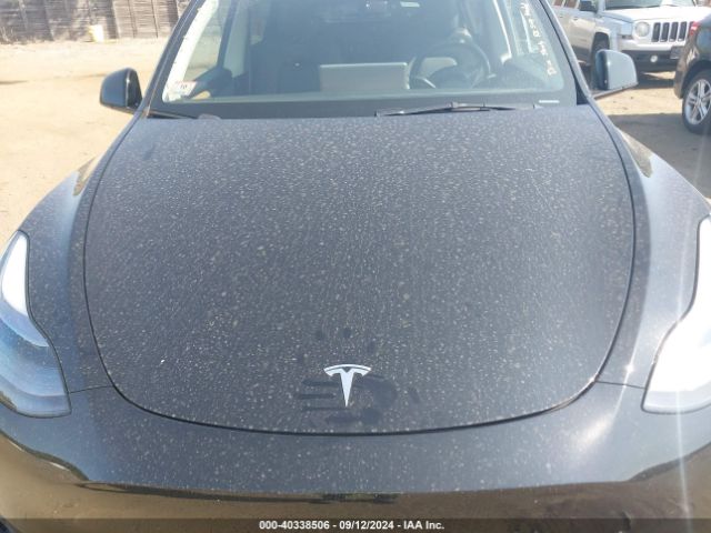 Photo 9 VIN: 7SAYGDEE0PA173183 - TESLA MODEL Y 