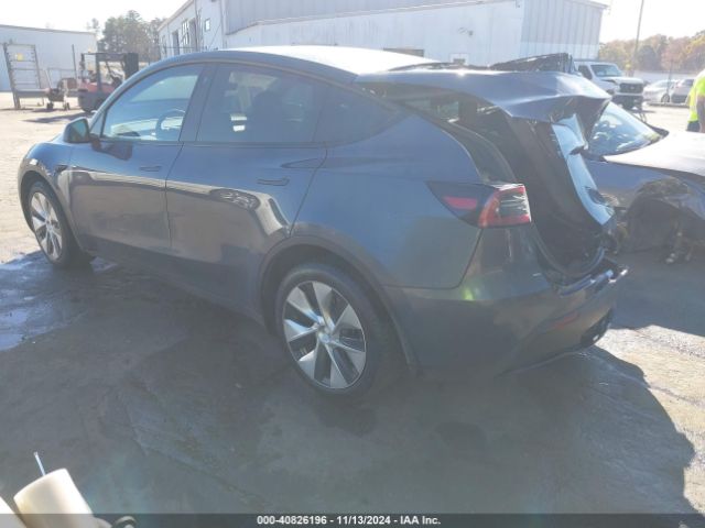 Photo 2 VIN: 7SAYGDEE0PF708452 - TESLA MODEL Y 