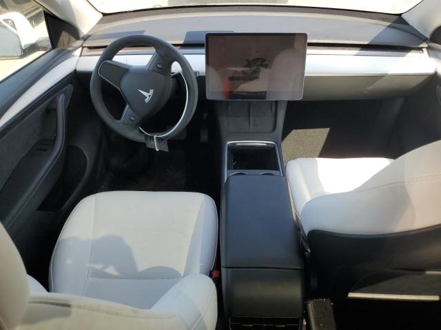 Photo 7 VIN: 7SAYGDEE0PF744433 - TESLA MODEL Y 