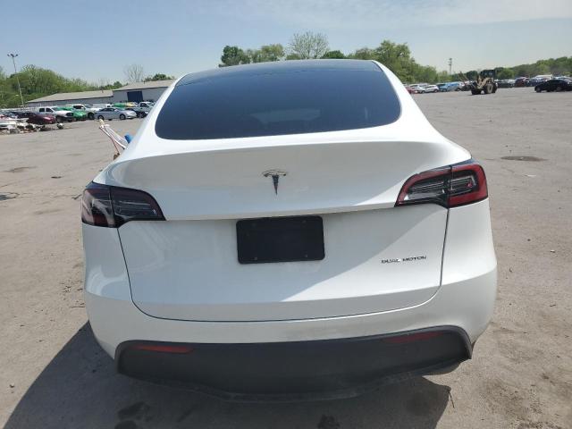 Photo 5 VIN: 7SAYGDEE0PF758154 - TESLA MODEL Y 