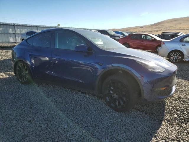 Photo 3 VIN: 7SAYGDEE0PF782017 - TESLA MODEL Y 