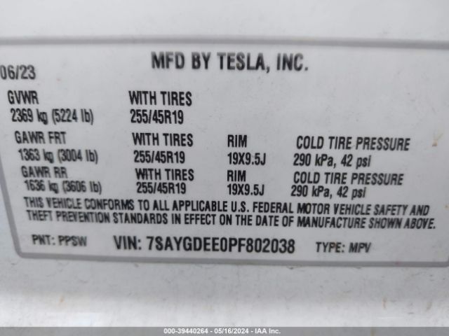 Photo 8 VIN: 7SAYGDEE0PF802038 - TESLA MODEL Y 