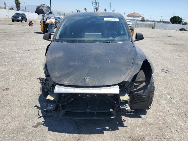 Photo 4 VIN: 7SAYGDEE0PF815548 - TESLA MODEL Y 