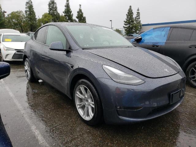 Photo 3 VIN: 7SAYGDEE0PF928867 - TESLA MODEL Y 