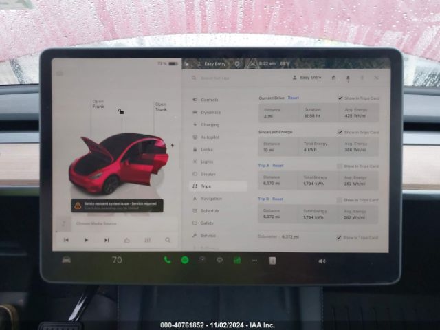 Photo 6 VIN: 7SAYGDEE0RA255644 - TESLA MODEL Y 