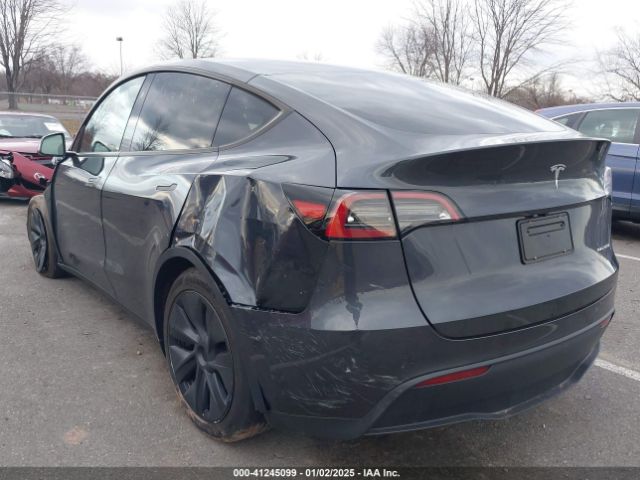 Photo 2 VIN: 7SAYGDEE0RA330083 - TESLA MODEL Y 