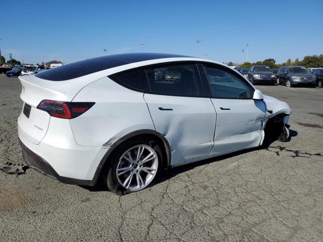 Photo 2 VIN: 7SAYGDEE0RF982107 - TESLA MODEL Y 