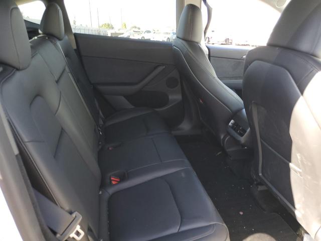 Photo 9 VIN: 7SAYGDEE0RF982107 - TESLA MODEL Y 