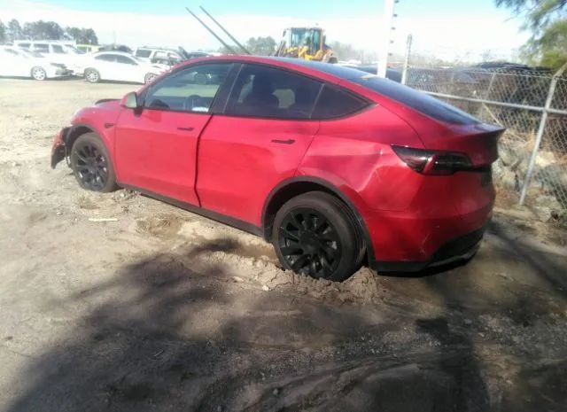 Photo 2 VIN: 7SAYGDEE1NF310759 - TESLA MODEL Y 