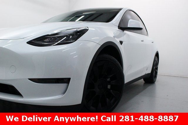 Photo 1 VIN: 7SAYGDEE1NF422199 - TESLA MODEL Y 