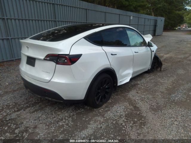 Photo 3 VIN: 7SAYGDEE1NF435843 - TESLA MODEL Y 