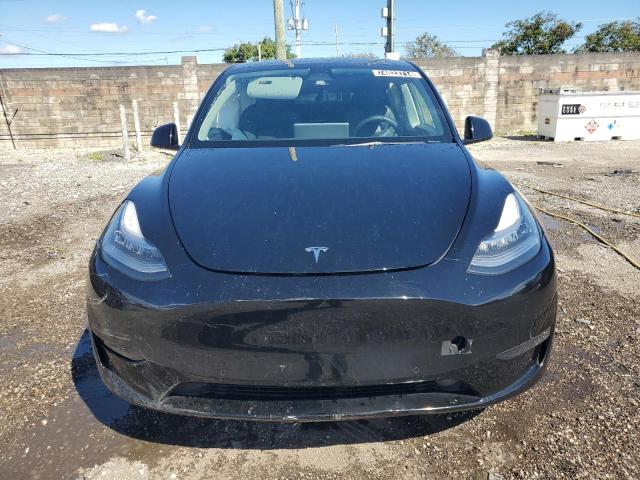 Photo 4 VIN: 7SAYGDEE1NF480796 - TESLA MODEL Y 