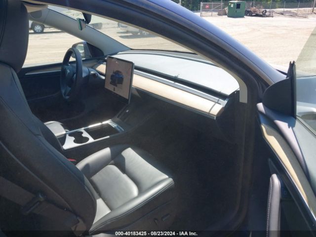 Photo 4 VIN: 7SAYGDEE1PA030579 - TESLA MODEL Y 