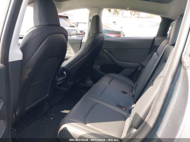 Photo 7 VIN: 7SAYGDEE1PA039525 - TESLA MODEL Y 