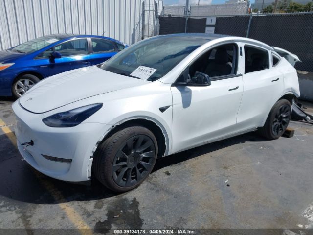 Photo 1 VIN: 7SAYGDEE1PA050928 - TESLA MODEL Y 