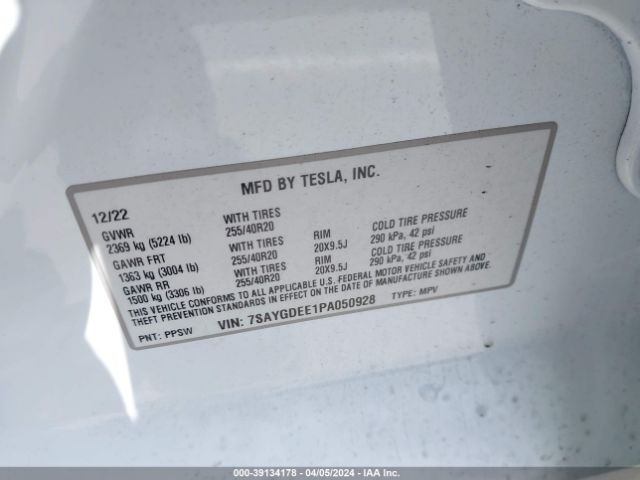 Photo 8 VIN: 7SAYGDEE1PA050928 - TESLA MODEL Y 