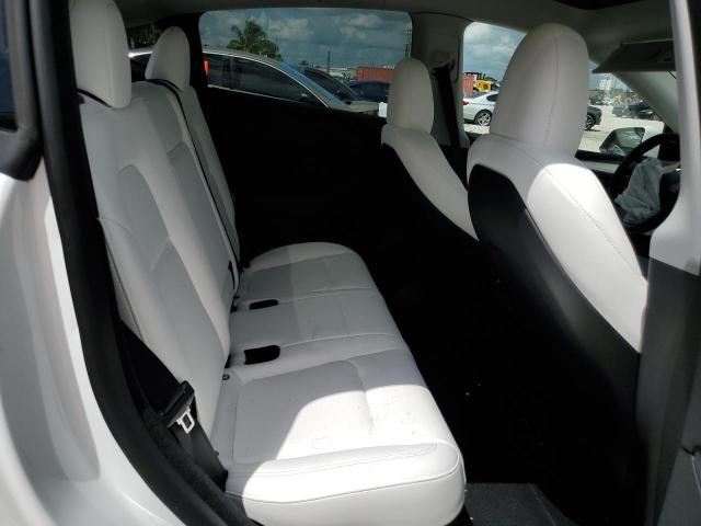 Photo 9 VIN: 7SAYGDEE1PA096825 - TESLA MODEL Y 