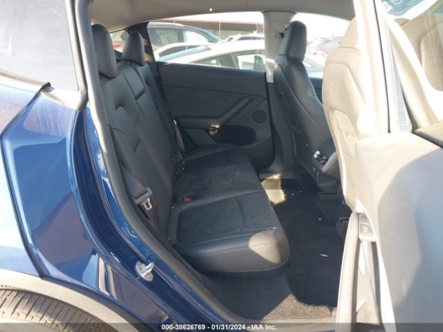 Photo 7 VIN: 7SAYGDEE1PA135543 - TESLA MODEL Y 