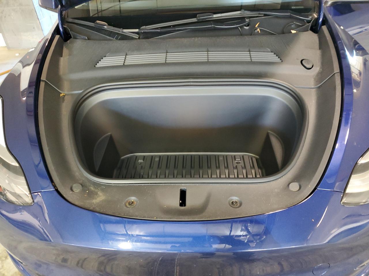 Photo 10 VIN: 7SAYGDEE1PA136420 - TESLA MODEL Y 