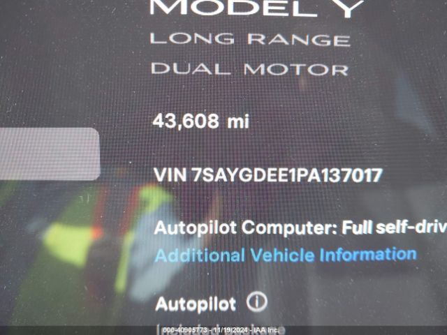 Photo 6 VIN: 7SAYGDEE1PA137017 - TESLA MODEL Y 