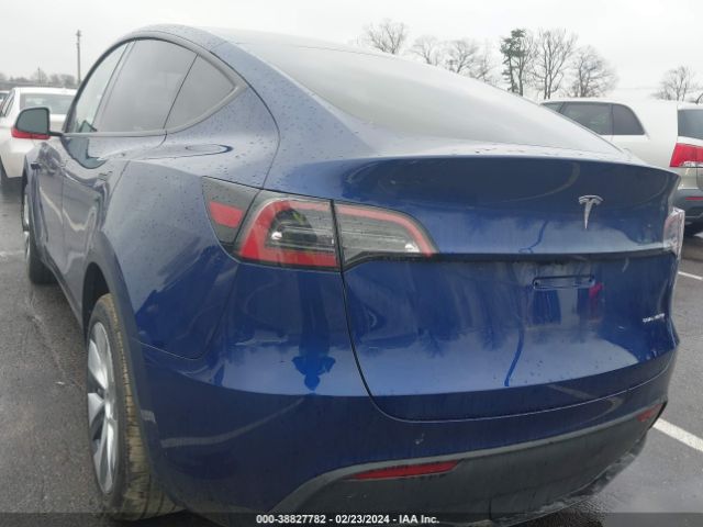 Photo 2 VIN: 7SAYGDEE1PA200343 - TESLA MODEL Y 