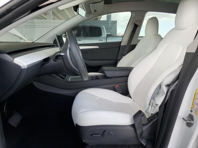 Photo 6 VIN: 7SAYGDEE1PF590900 - TESLA MODEL Y 