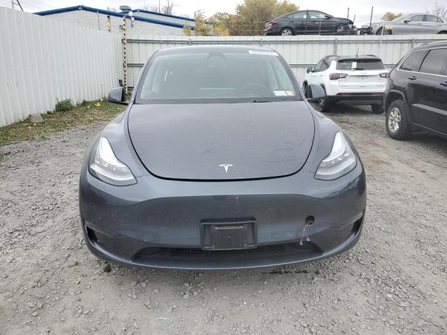 Photo 4 VIN: 7SAYGDEE1PF614001 - TESLA MODEL Y 