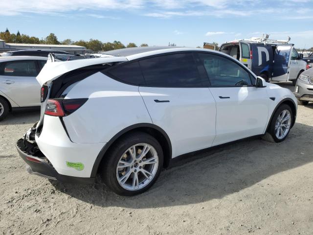 Photo 2 VIN: 7SAYGDEE1PF633311 - TESLA MODEL Y 