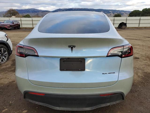 Photo 5 VIN: 7SAYGDEE1PF637584 - TESLA MODEL Y 