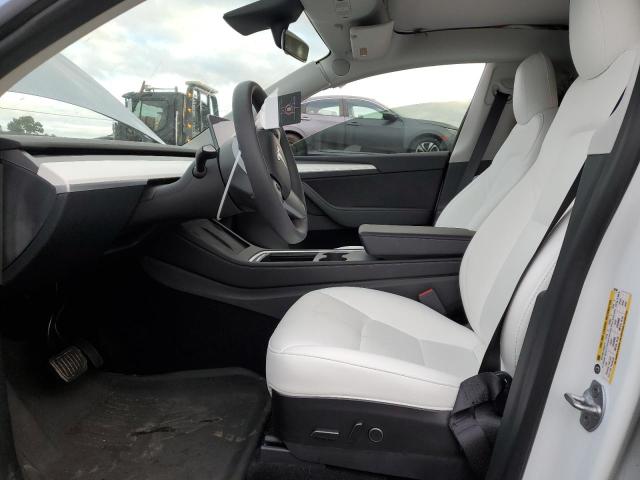 Photo 6 VIN: 7SAYGDEE1PF637584 - TESLA MODEL Y 