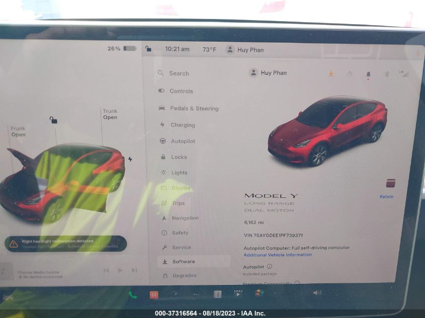 Photo 6 VIN: 7SAYGDEE1PF739371 - TESLA MODEL Y 