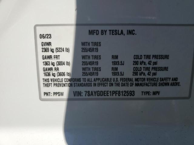 Photo 13 VIN: 7SAYGDEE1PF812593 - TESLA MODEL Y 