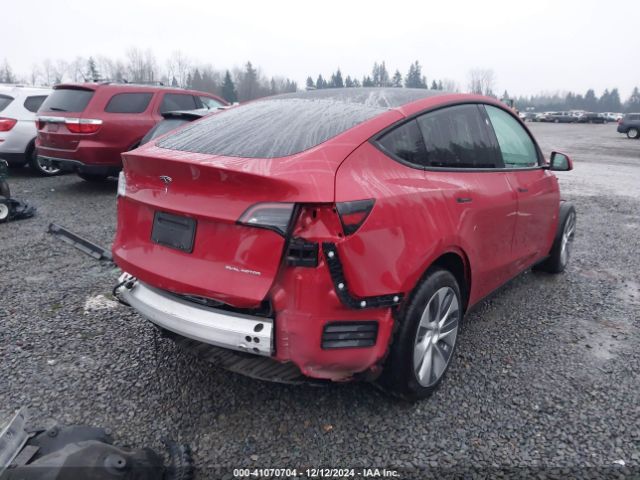 Photo 3 VIN: 7SAYGDEE1PF966222 - TESLA MODEL Y 