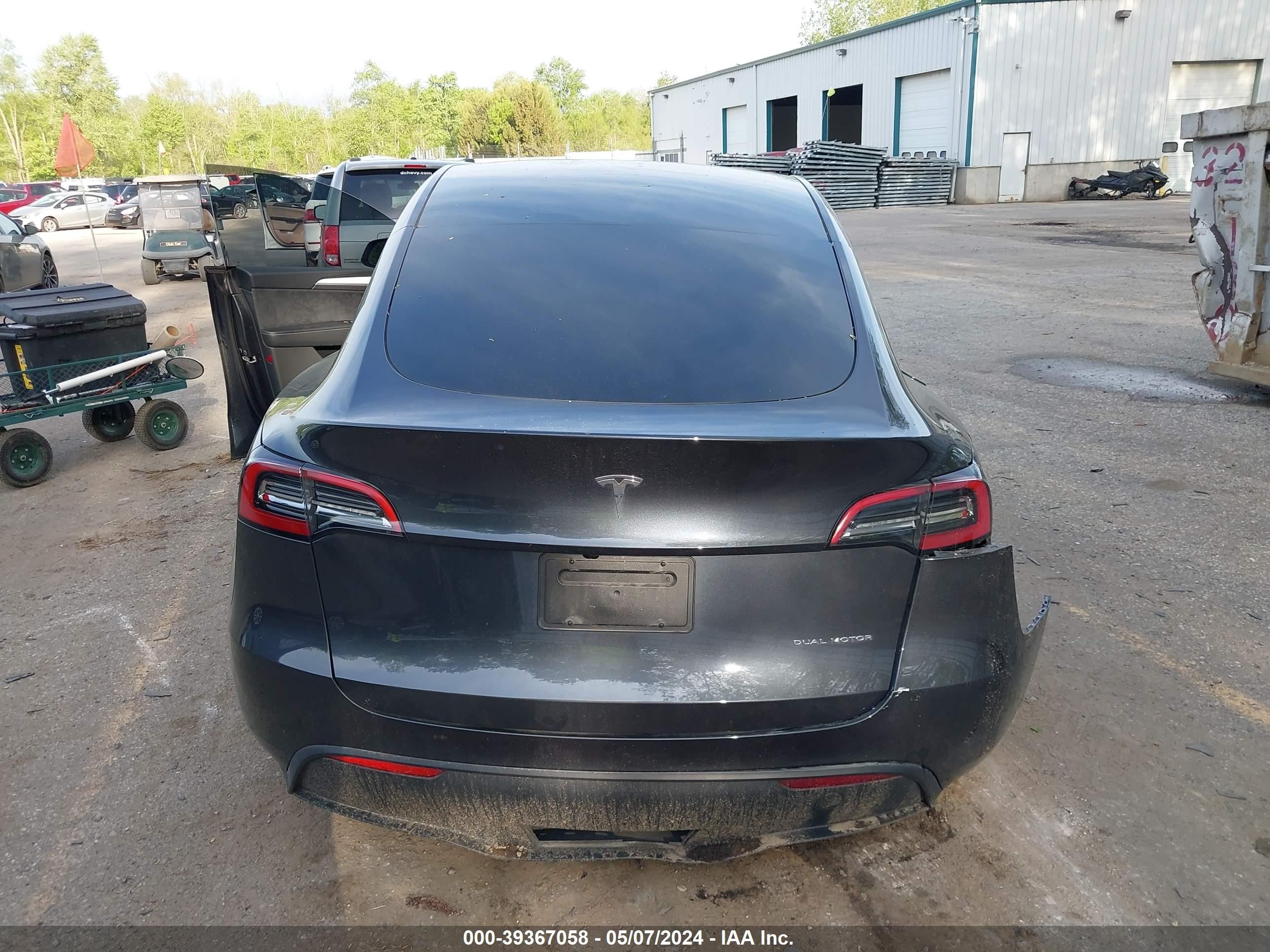 Photo 16 VIN: 7SAYGDEE1RA228680 - TESLA MODEL Y 