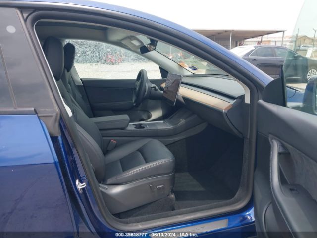 Photo 4 VIN: 7SAYGDEE2NA001315 - TESLA MODEL Y 