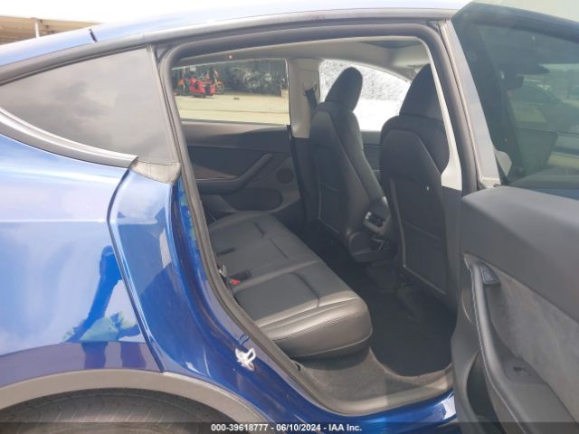 Photo 7 VIN: 7SAYGDEE2NA001315 - TESLA MODEL Y 