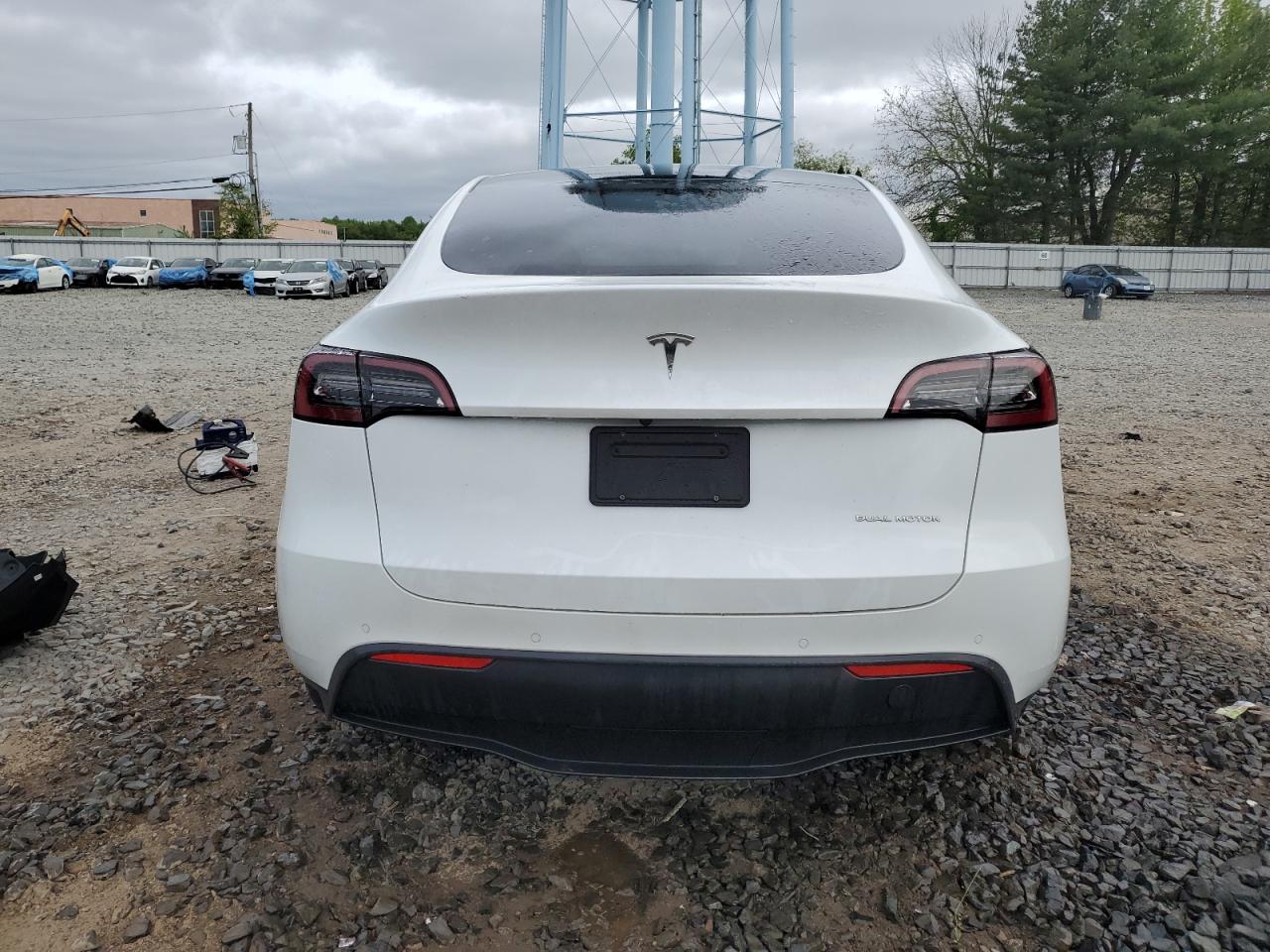 Photo 5 VIN: 7SAYGDEE2NA014081 - TESLA MODEL Y 