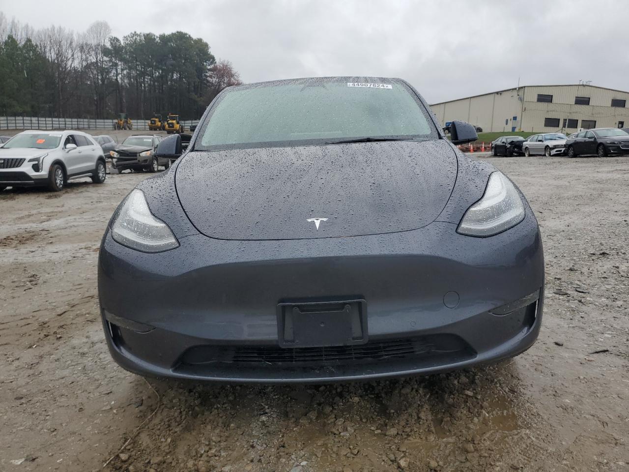 Photo 4 VIN: 7SAYGDEE2NF307319 - TESLA MODEL Y 