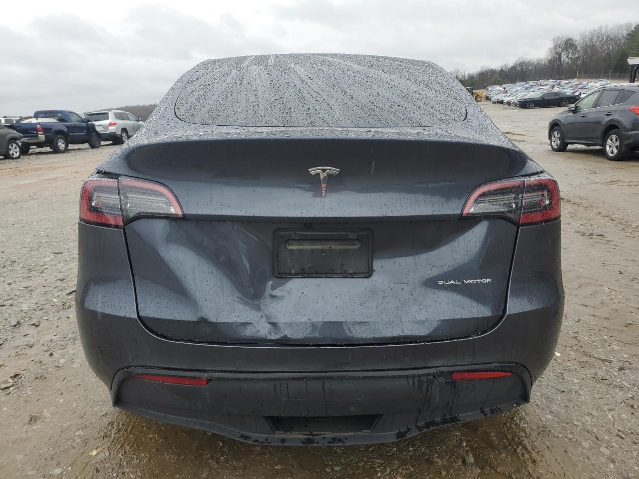 Photo 5 VIN: 7SAYGDEE2NF307319 - TESLA MODEL Y 