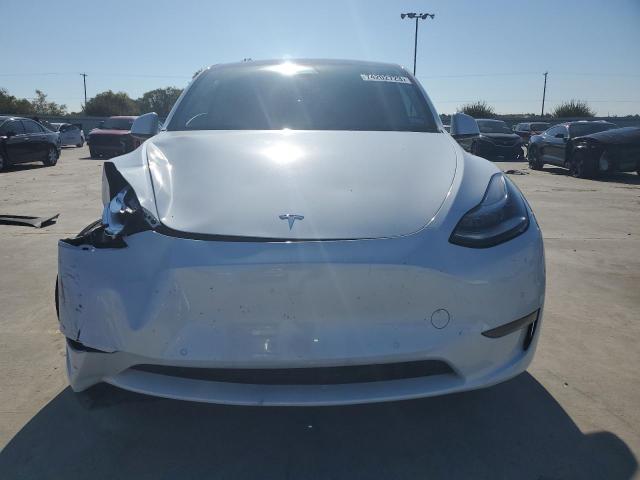 Photo 4 VIN: 7SAYGDEE2NF323052 - TESLA MODEL Y 