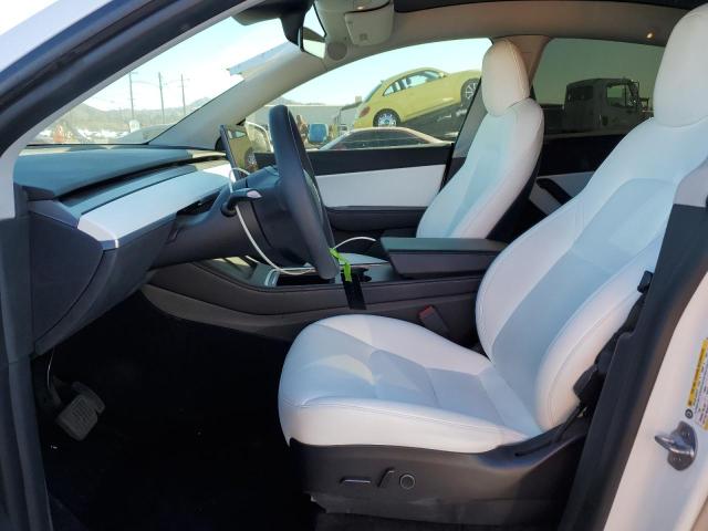 Photo 6 VIN: 7SAYGDEE2NF353586 - TESLA MODEL Y 