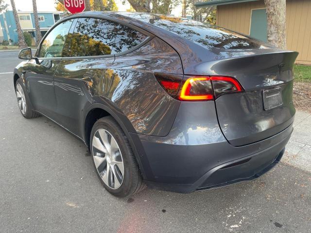 Photo 2 VIN: 7SAYGDEE2NF359386 - TESLA MODEL Y 