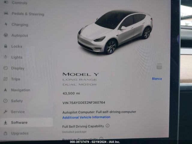 Photo 6 VIN: 7SAYGDEE2NF360764 - TESLA MODEL Y 