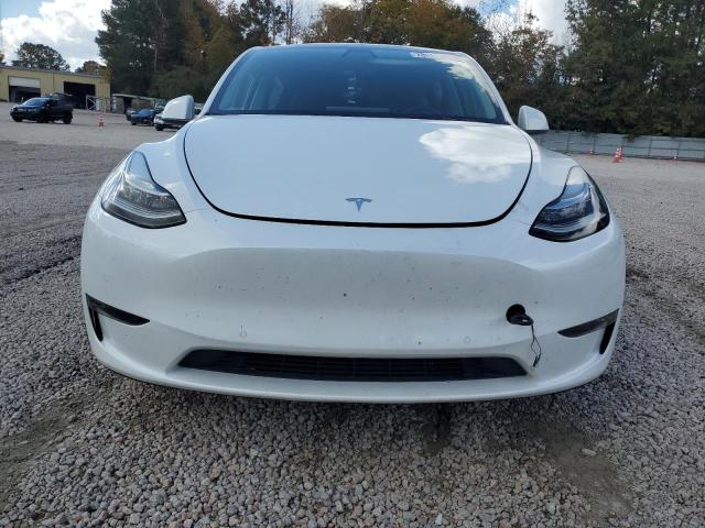 Photo 4 VIN: 7SAYGDEE2NF372414 - TESLA MODEL Y 