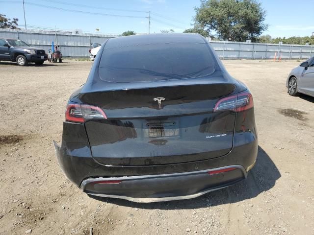 Photo 5 VIN: 7SAYGDEE2NF372655 - TESLA MODEL Y 