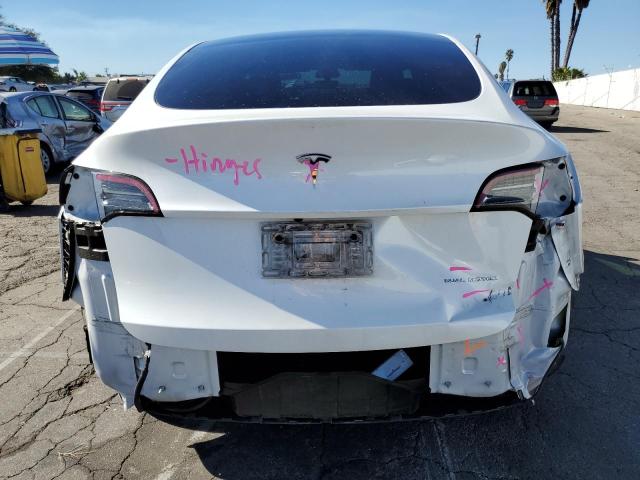 Photo 5 VIN: 7SAYGDEE2NF402169 - TESLA MODEL Y 